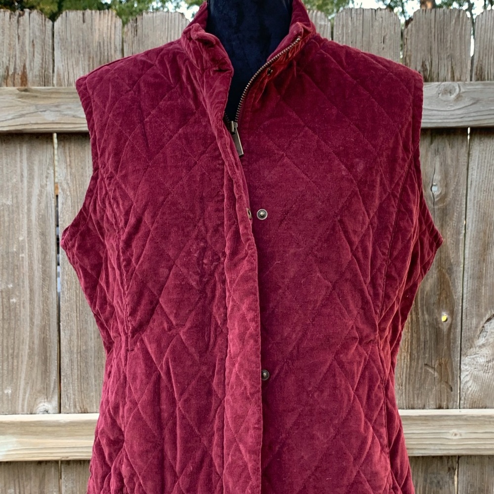 Eddie Bauer vest size large